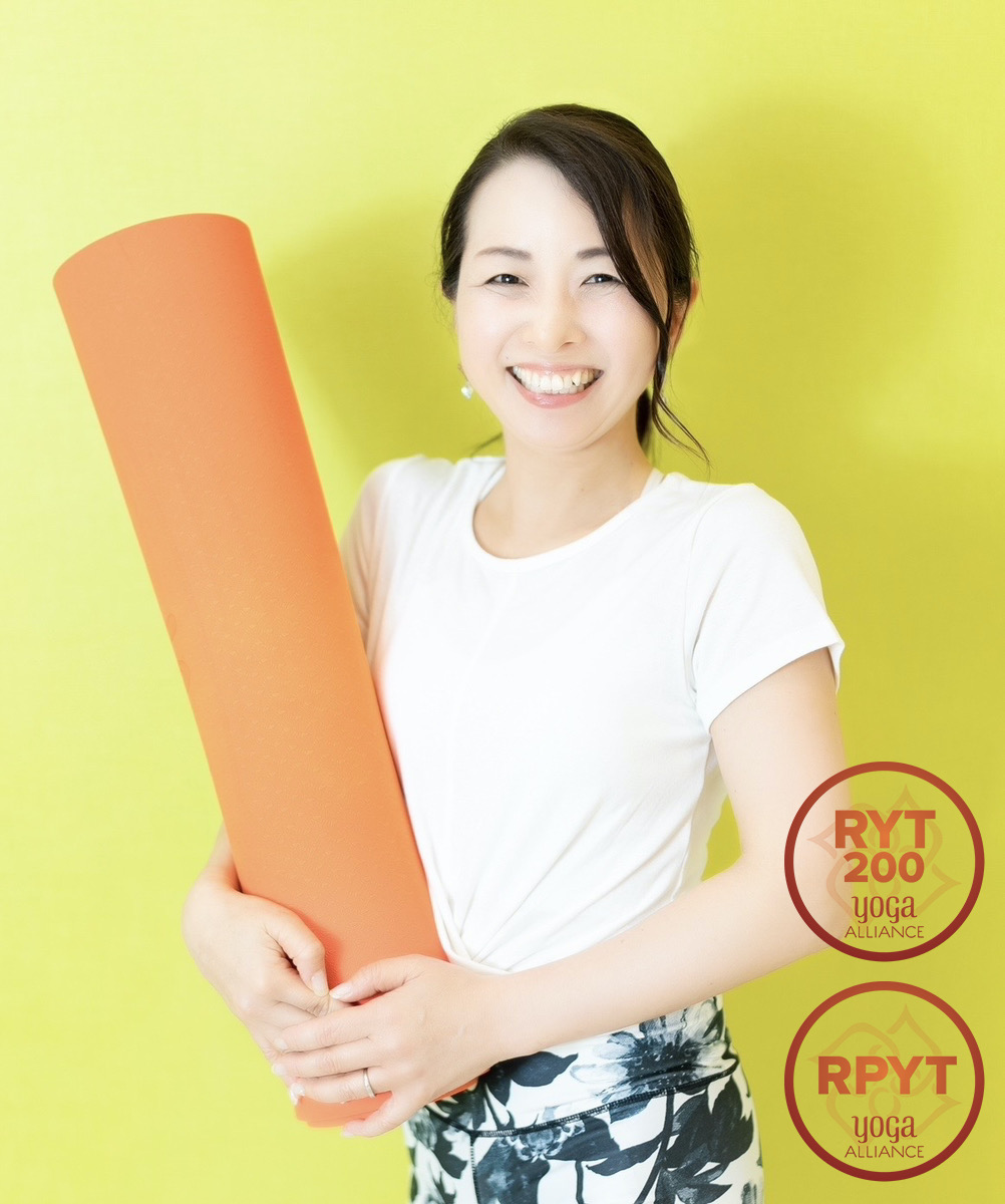 大好きなヨガの知識を深めたくてRYT２００を取得されたYuri先生のレッスンです！